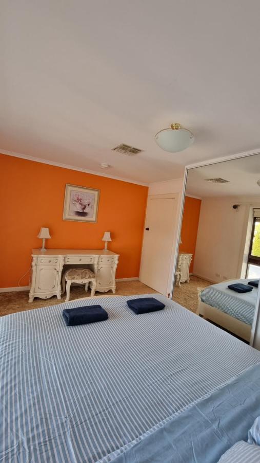 Spacious - * Waikerie